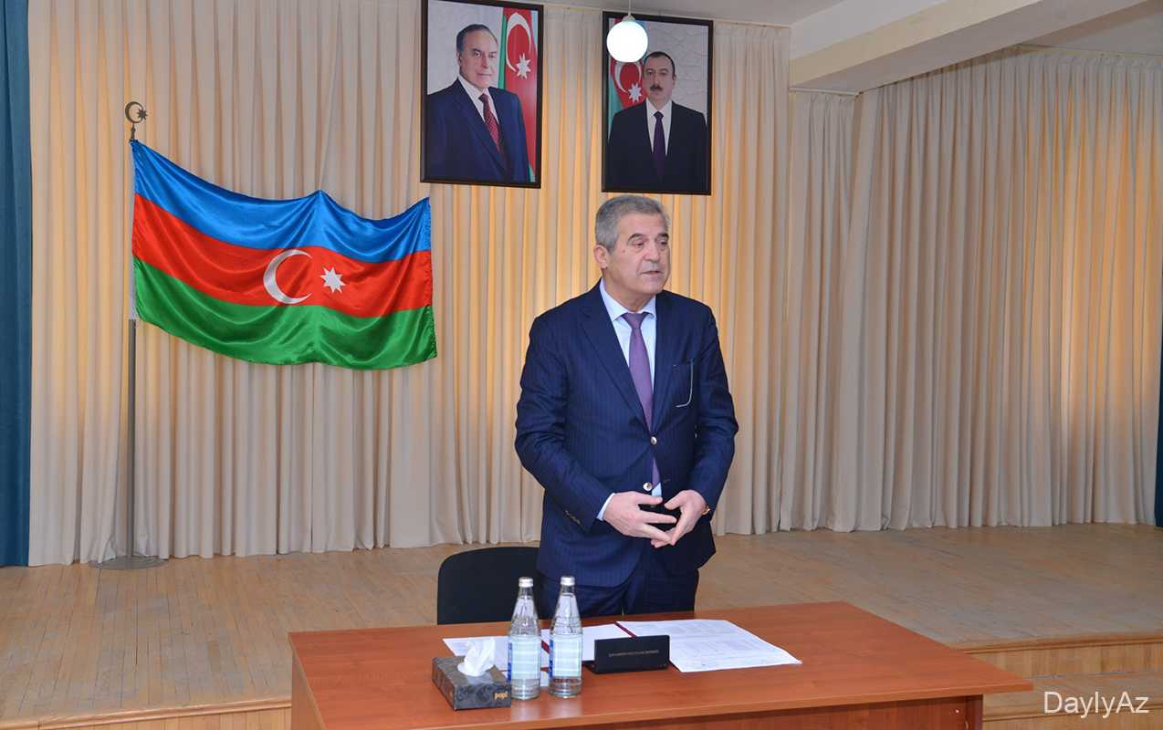 Qaradağda səyyar görüş keçirildi 
							 – Fotolar