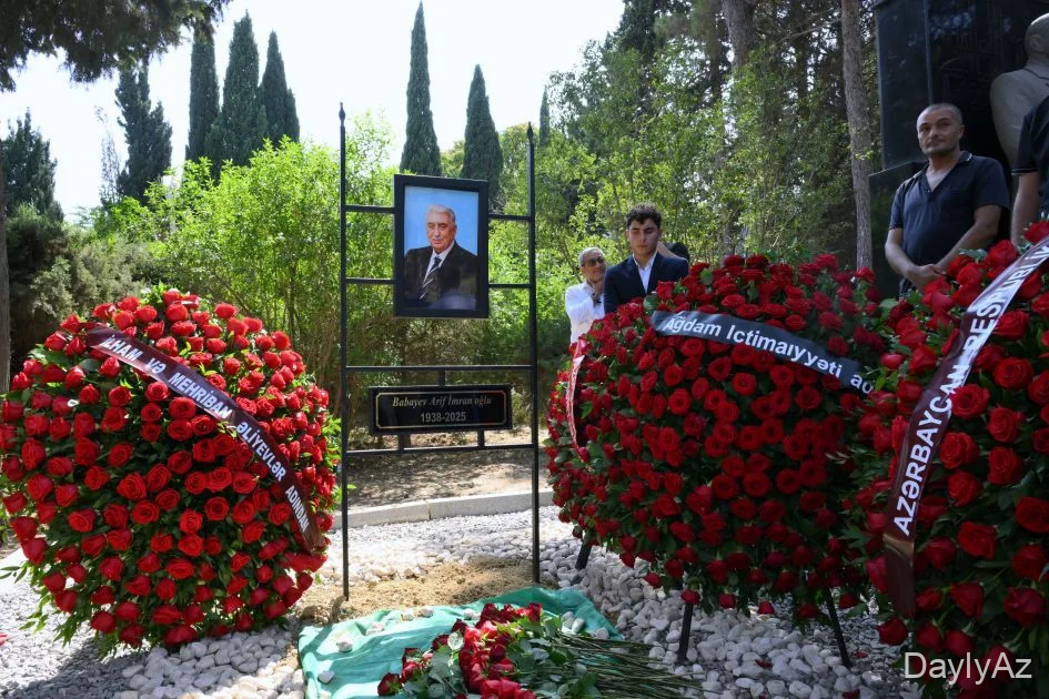 Arif Babayevin qəbirüstü abidəsinin hazırlanmasına müvəqqəti təminat verilə bildi