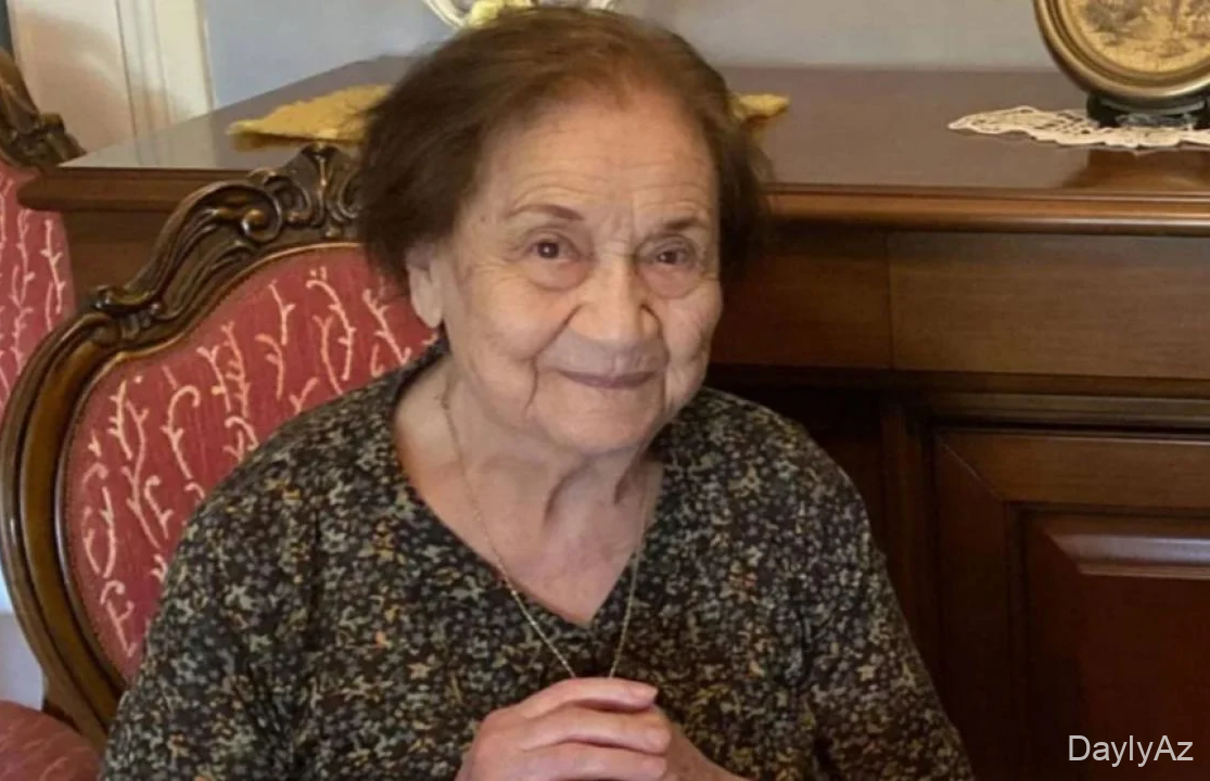 Türkiyəli məşhur sənətçi vəfat etdi – FOTO