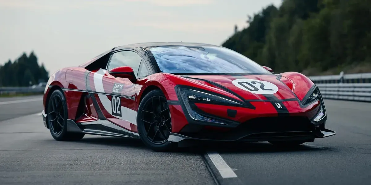 Dünyanın Ən Sürətli Maşını (2026 nədir və necə seçilir?) – Video