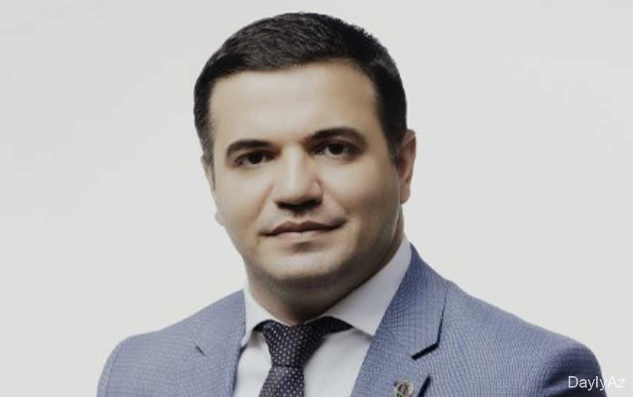 Kollegiyadan qovulan vəkil həbs edilib – Foto