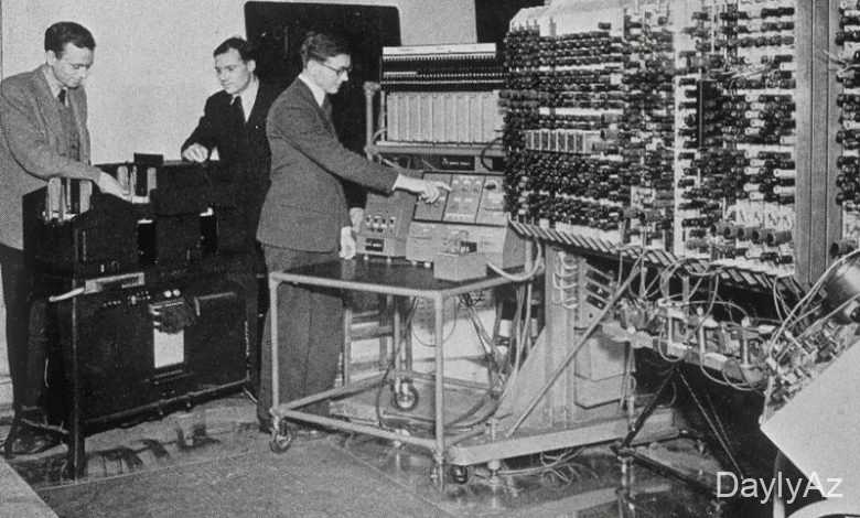 ilk komputer haqqinda melumat