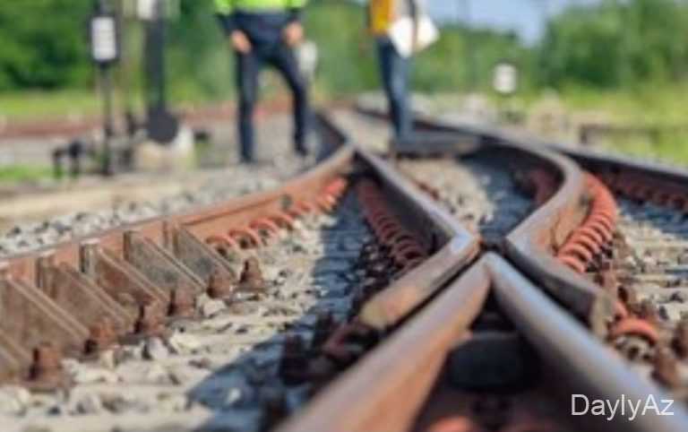 Azərbaycan Dəmir Yollarında bir qadın şoka düşür və ölür