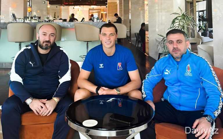 Ayxan Abbasov Renat Dadaşovla görüşdü 
							 – Foto