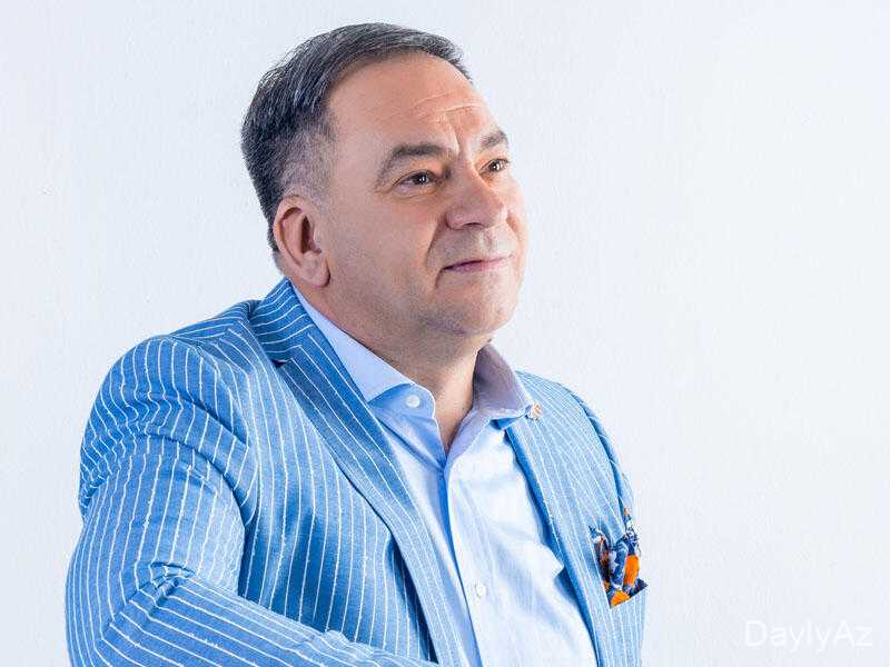 MÜĞƏNNİ ƏLIKRAM BAYRAMOV VƏSİYYƏTİNİ AÇIQLADI: “VARDÖVLƏTIM ANA SÜDÜ KİMİ HALAL OLSU”