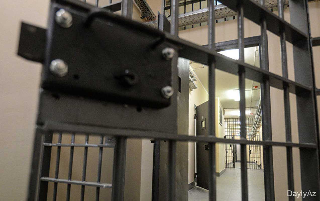 Şirkət rəhbəri həbsdə vəfat edib