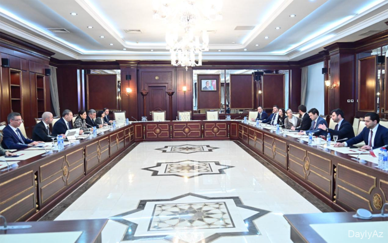 Azərbaycan-ABŞ nümayəndələri MM-də müzakirə apardı 
							 – Fotolar