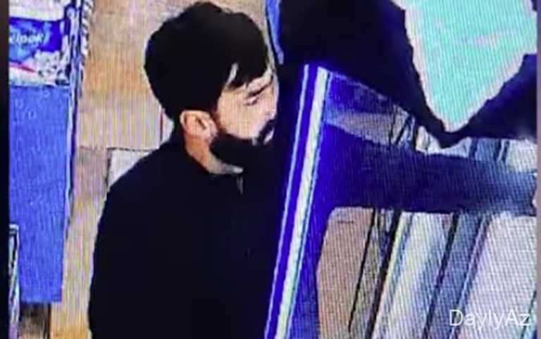 Oğurluq edib kameranı sındıranlar digər kameraya düşdü 
							 – Video