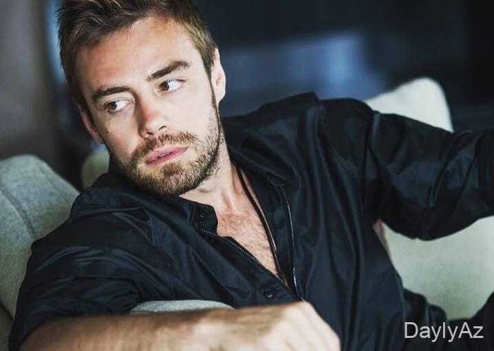 “Mən ÇatQTP-i sil-di-m, bünövru yalançı yoxdur” – Foto