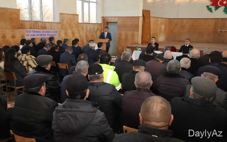 Neftçalanın icra başçısı ilin ilk səyyar görüşünü keçirdi 
							 – Fotolar