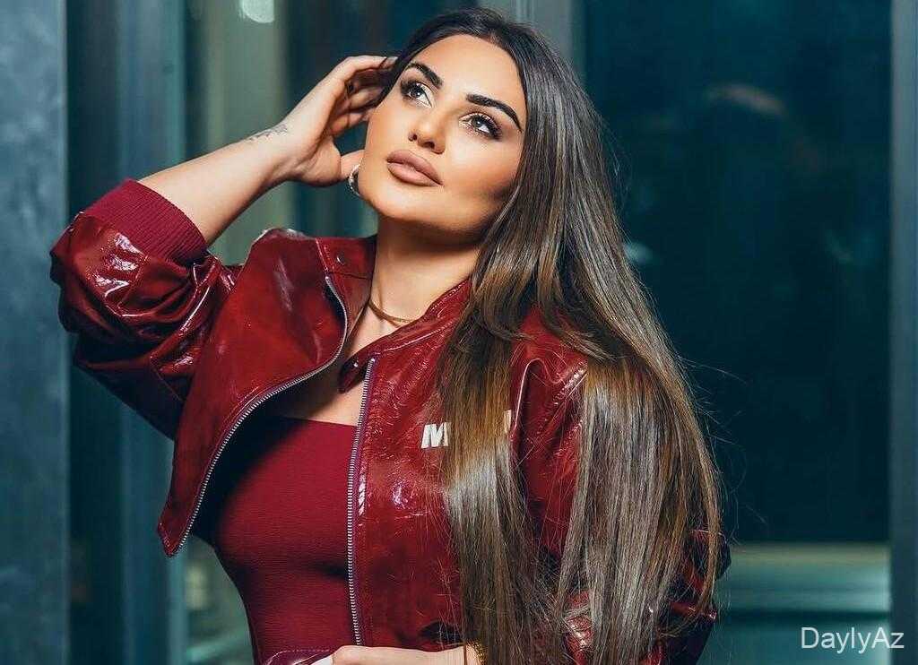 Şəbnəmin ad günündə 10 min manat yazdırıb