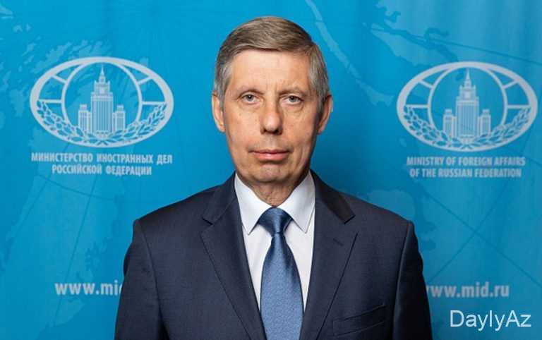 “Cənab səfir, bizə cavab verin”