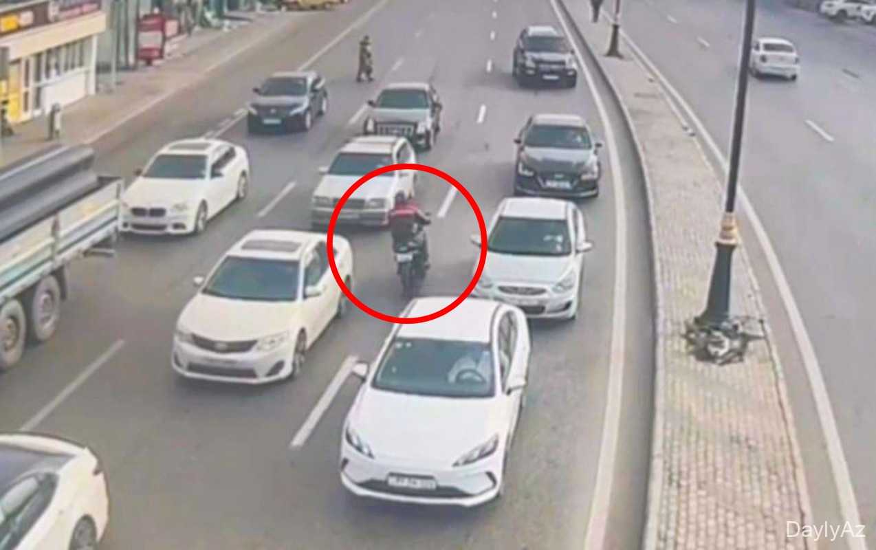 Bakı küçələrində oyun çıxaran motosikletçi həbs edildi 
							 – Video