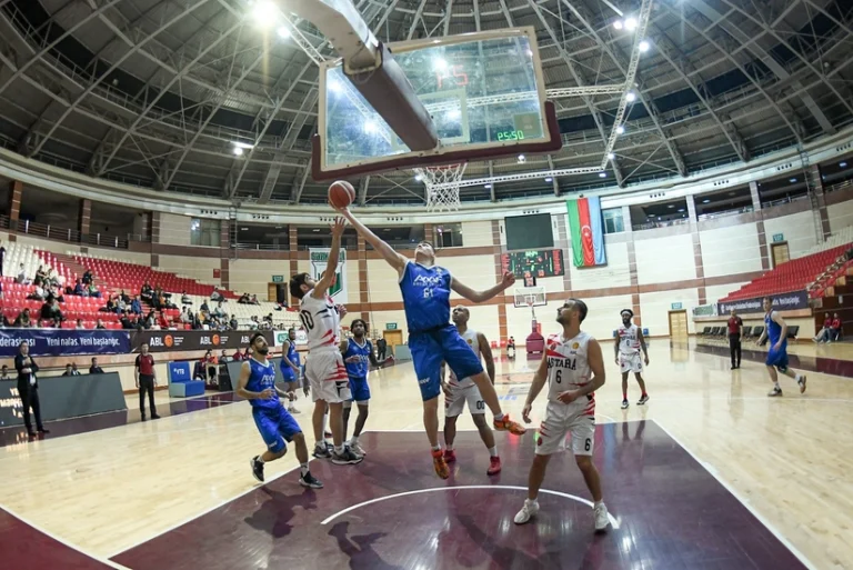 Basketbol Haqqında Tam Məlumat – Qaydalar, Tarix, Strategiya və Faydaları