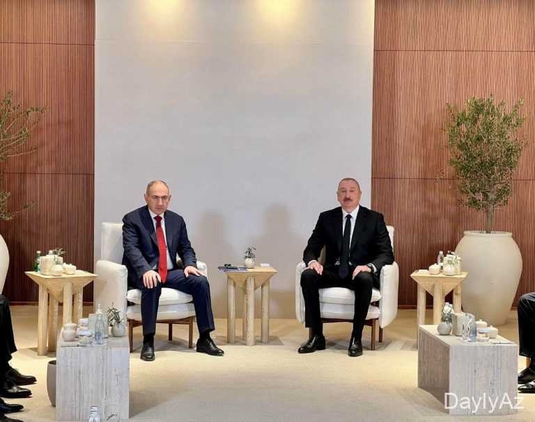 Əliyev və Paşinyan nəyi müzakirə etdi?