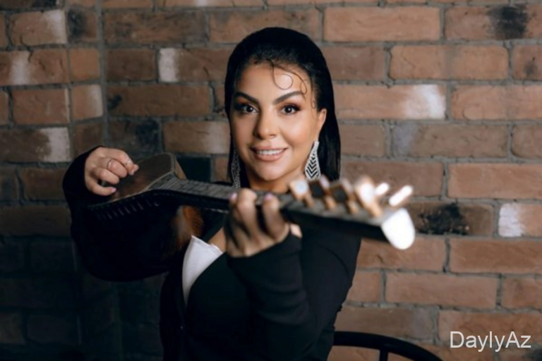 Tanınmış aşıq totoşopsuz şəklini PAYLAŞMİŞ