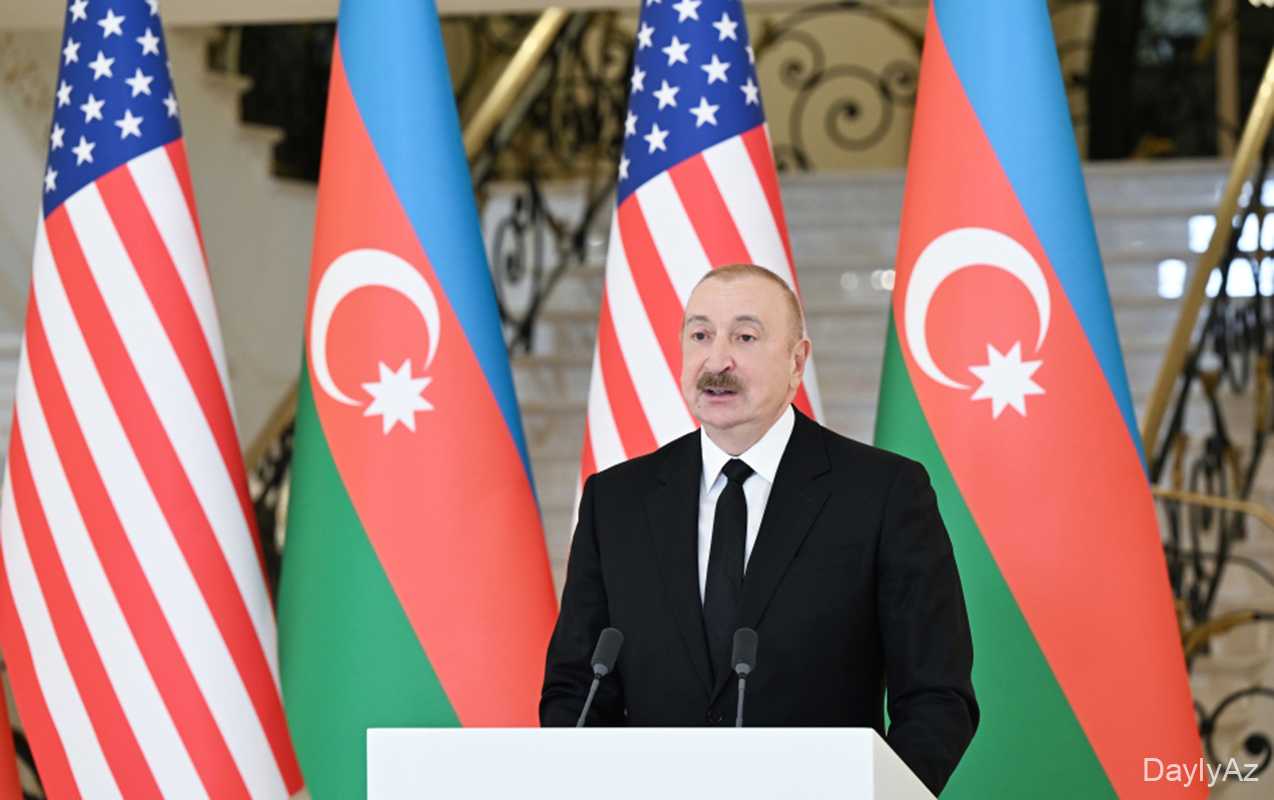 “Sülh içində yaşamağı öyrənirik” 
							 – Prezident