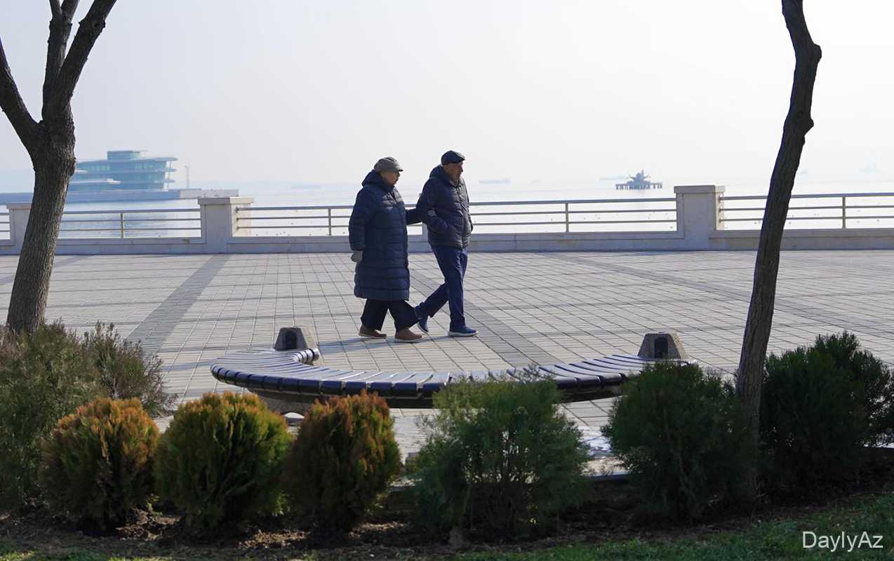 Yanvarda temperatur 19 gün normadan yuxarı olub