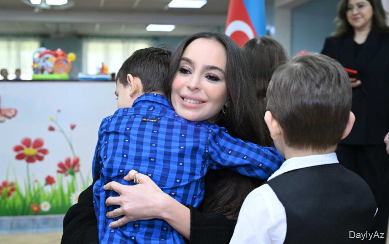 Leyla Əliyeva Tiranada uşaq evində 
							 – Fotolar