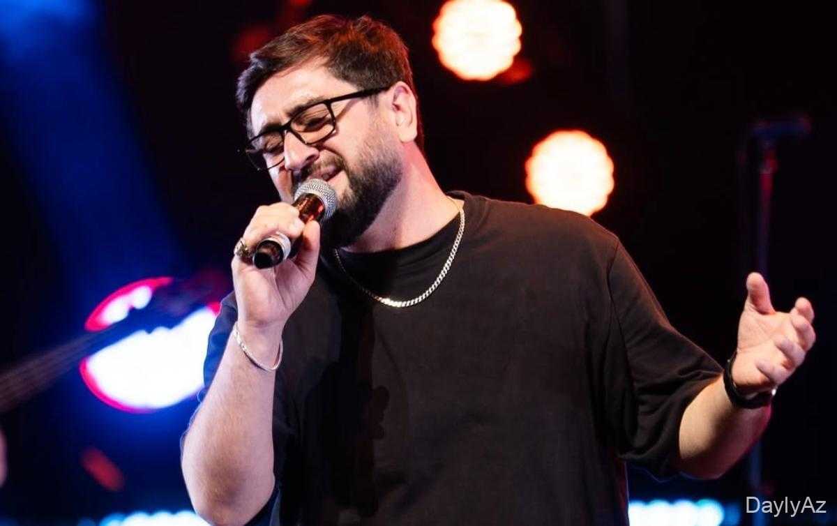 Məşhur Azərbaycanlı Müğənninin  Ailəsi Dağılır: 2 Övladı Qalıb