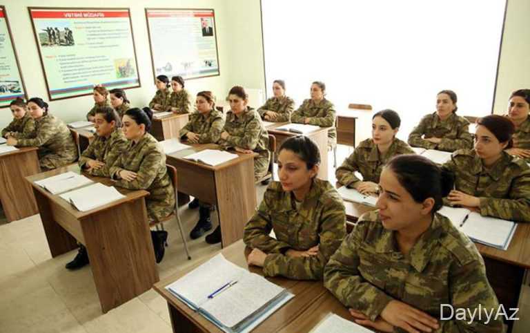 Qadınlarla bağlı hərbi xidmət haqqında 
							 – Qanuna dəyişiklik edilir