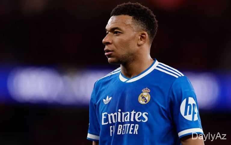 Vinisiusa Beş Dəfə “Meymun” Dedi