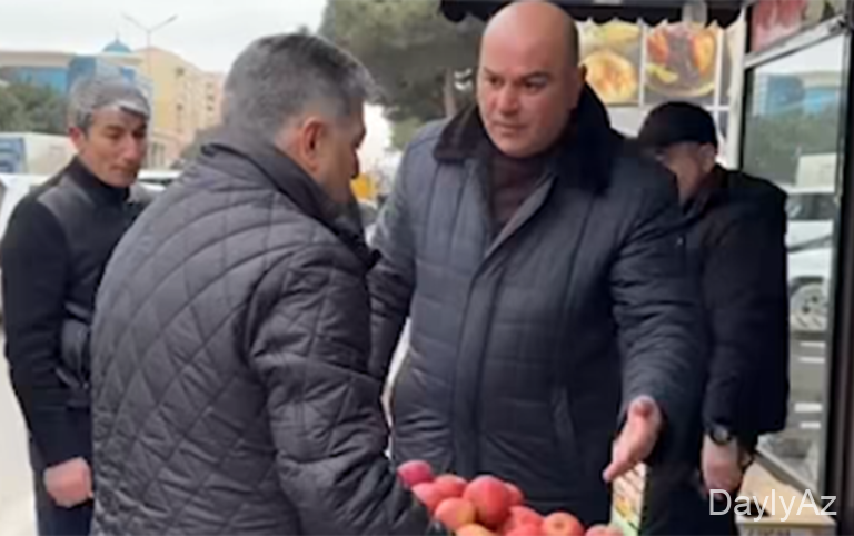 “Almalar sənin deyil, qoy maşına” deyən məmurun 
							 – Vəzifəsi dəyişdirildi