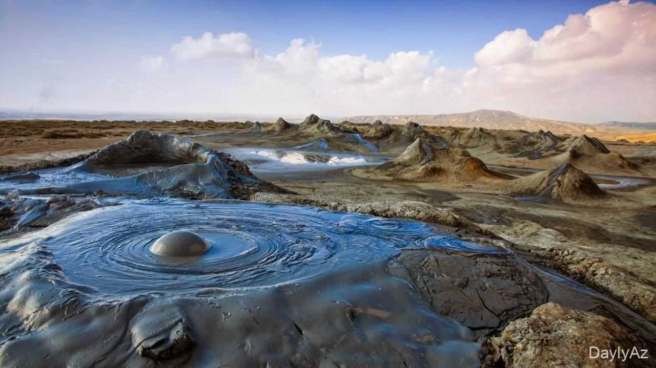 Dünyanın Ən Böyük Palçıq Vulkanı Harada Yerləşir?