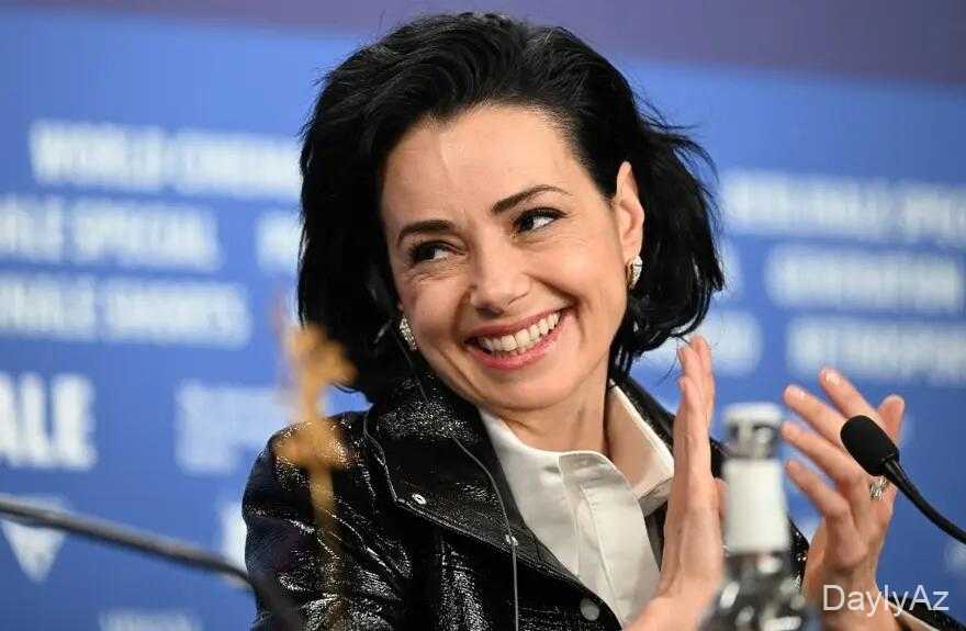 Türkiyə ilə bağlı suala verdiyi cavab Türkiyə aktrisası Özgü Namalı çox xüsusən seçdi