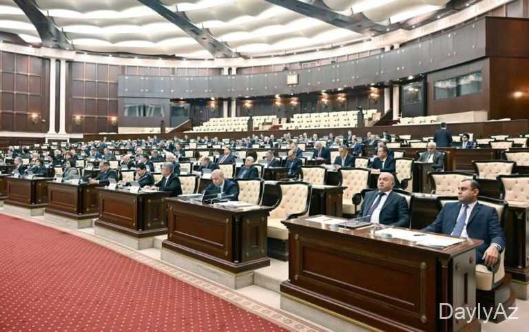 Parlamentdə bələdiyyələrlə bağlı müzakirə