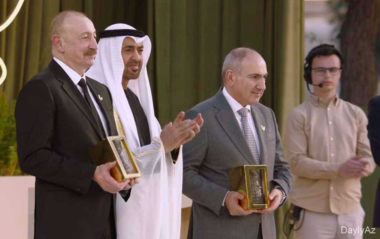 Prezidentə mötəbər mükafat verildi