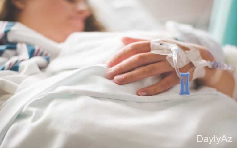 19 yaşlı tələbə dərmandan zəhərləndi