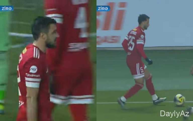 Futməştərin geyimi dəyişdirib meydanda çıxardı