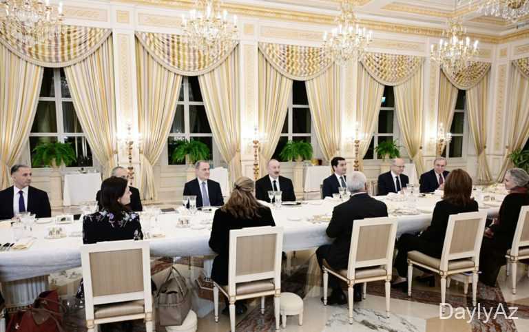 Prezidentin Koşta ilə rəsmi nahar əsnasında görüşü oldu 
							 – Fotolar