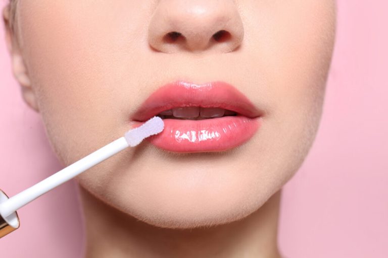 Gloss nədir? Kosmetika, dilçilik və dizaynda gloss anlayışının izahı