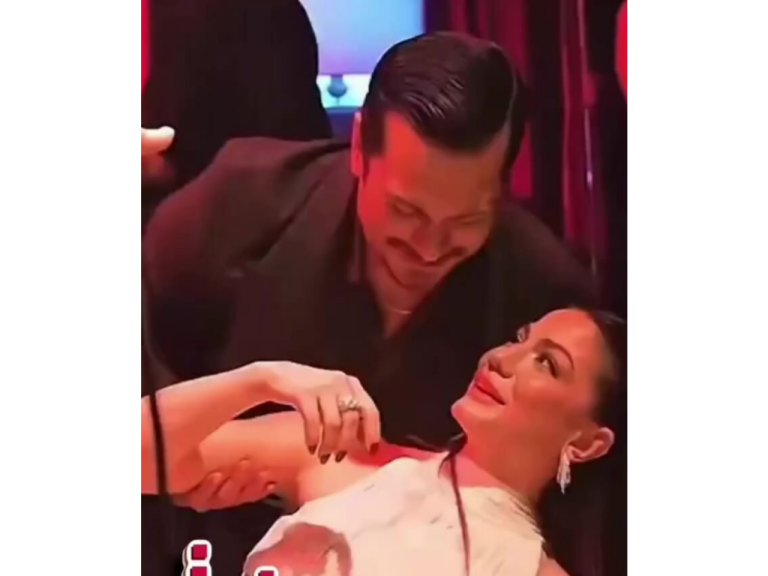 “Qoltuğumdan qıdıqlanıram” – Çəkilişdə əyləncəli AN – VİDEO