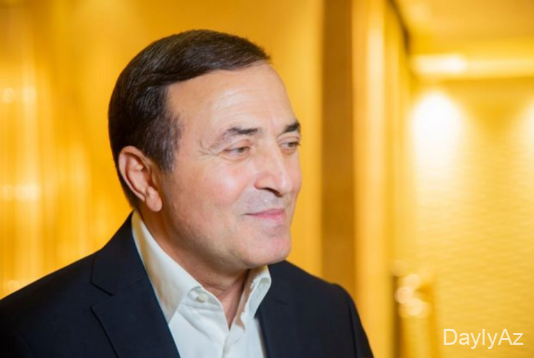 Məhsulu İbrahimov bu məşhur müğənni ilə küsətə sahib imiş… – FOTO