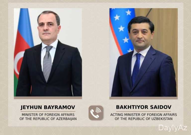 Özbəkistanlı həmkarı ilə regiondakı vəziyyəti müzakirə etdi