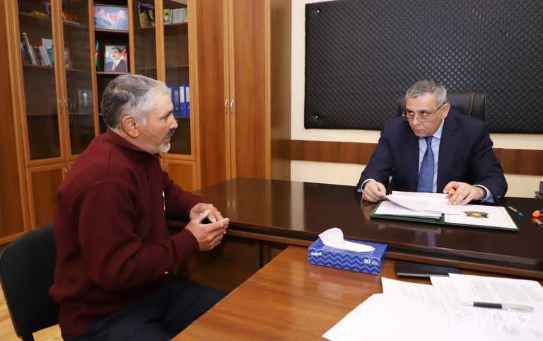 Mürsəl İbrahimov Bərdədə vətəndaşların problemlərini dinlədi 
							 – Fotolar