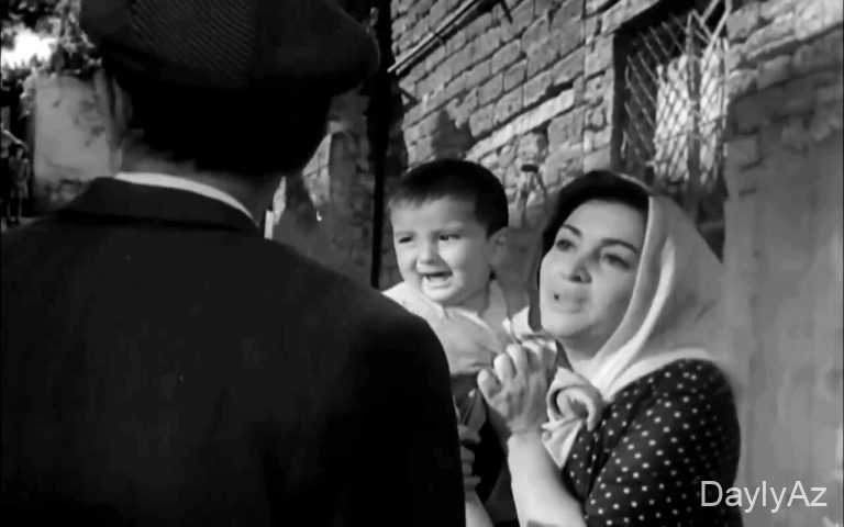 Əməkdar artistin məzarına verilən diqqətlərdən doğan müzakirələr