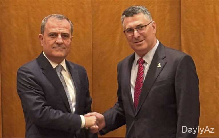 Bayramov israilli həmkarı ilə İranın Naxçıvana hücumundan danışdı