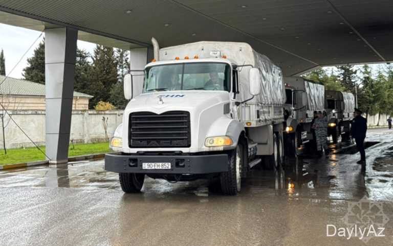 İrana göndərilən humanitar yardım Astara sərhədinə çatdı 
							 – Foto